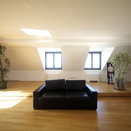 Palazzo Cicala بيت ضيافة