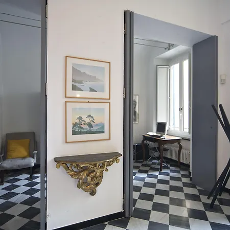 Palazzo Cicala 招待所