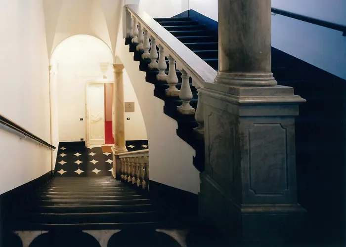 Palazzo Cicala Pensjonat Genua